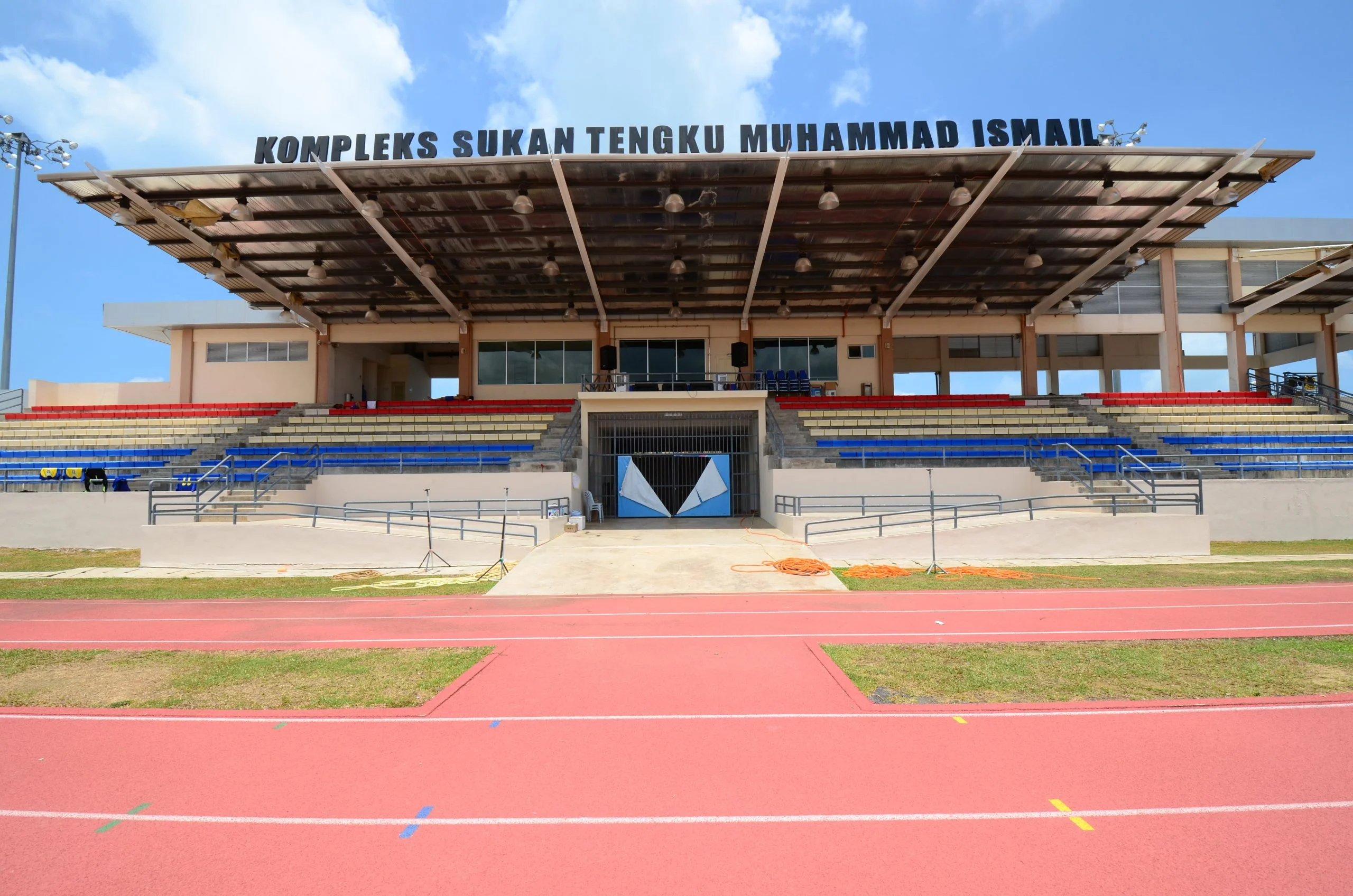 Sports & Recreation